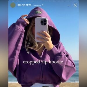 Daily Drills Cropped Zip Hoodie - Rich Purple × 1
XS/S. Sold out online